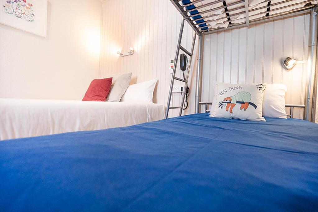 Logis Hotel- Hotel Restaurant Le Rialto Le Sequestre Kültér fotó