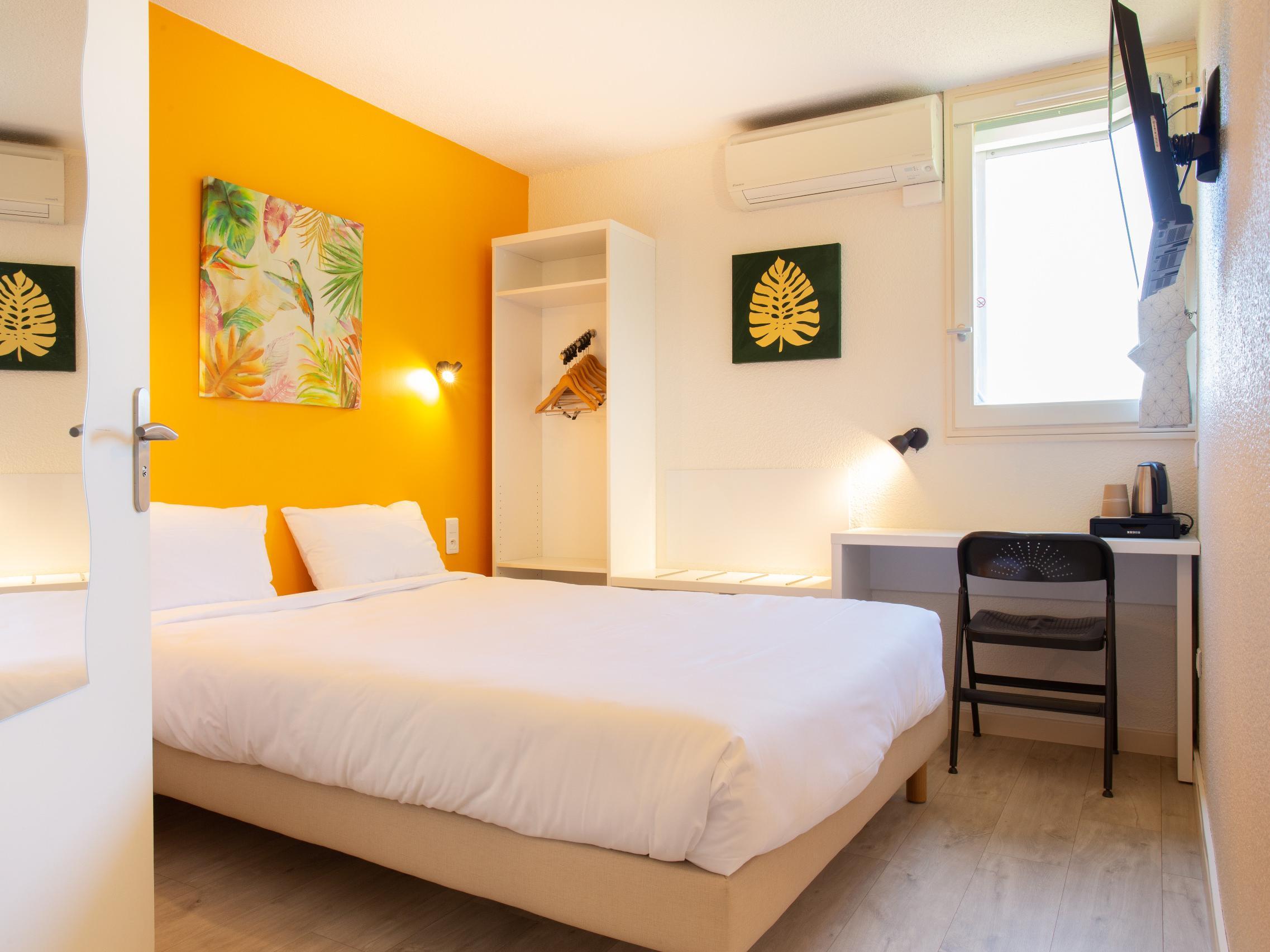 Logis Hotel- Hotel Restaurant Le Rialto Le Sequestre Kültér fotó