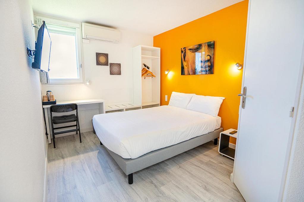 Logis Hotel- Hotel Restaurant Le Rialto Le Sequestre Kültér fotó