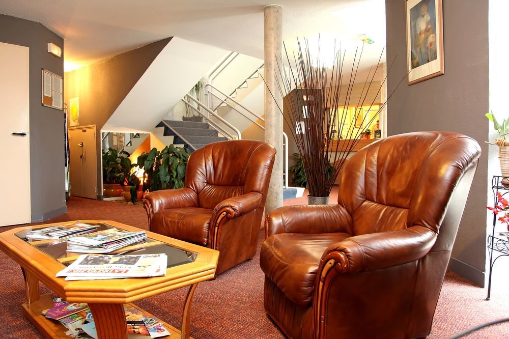 Logis Hotel- Hotel Restaurant Le Rialto Le Sequestre Kültér fotó