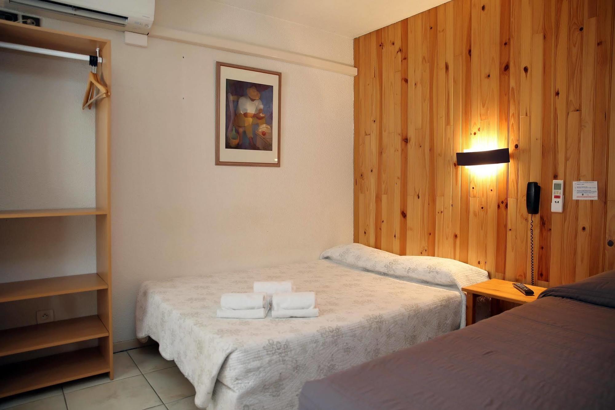 Logis Hotel- Hotel Restaurant Le Rialto Le Sequestre Kültér fotó