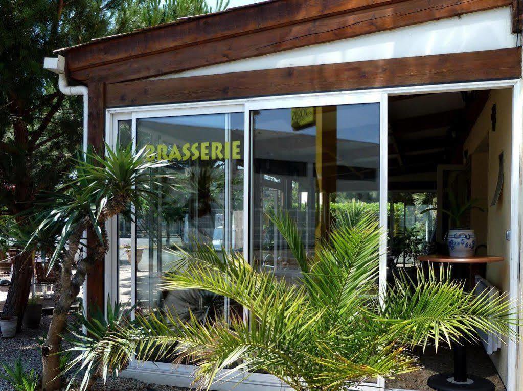 Logis Hotel- Hotel Restaurant Le Rialto Le Sequestre Kültér fotó